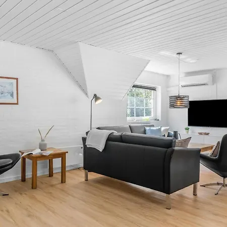 In With Sauna 펜션 Ulfborg